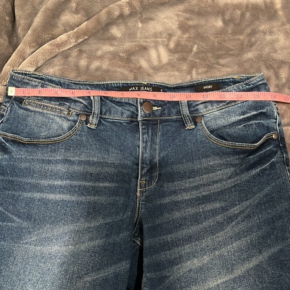 Women’s shorts - Picture 3 of 6